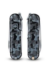 Victorinox 0.6223.942 Klasik 58 MM Lacivert Kamuflaj Çakı - 2